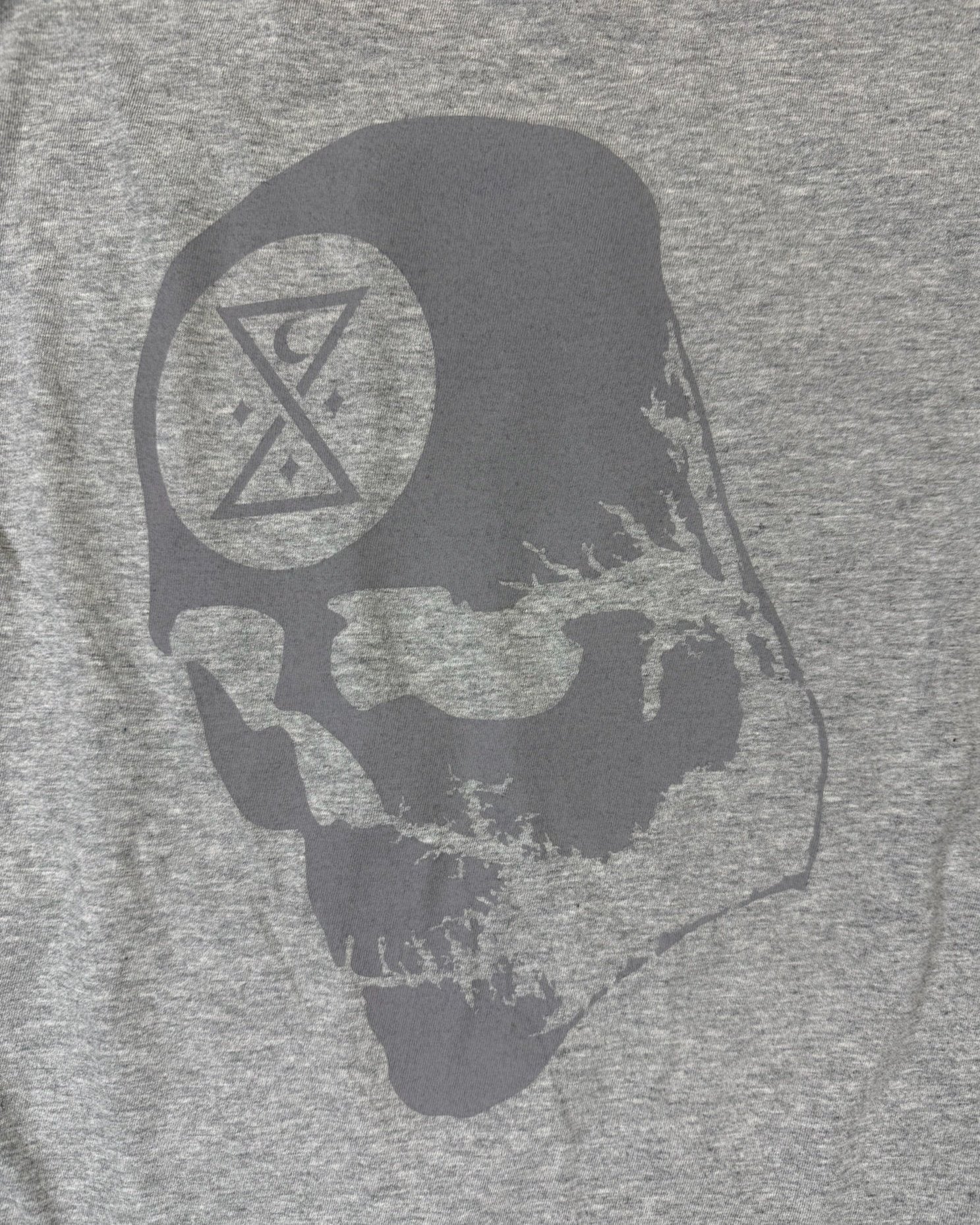 Ominous Skull Map Tee - 2 colors - GHOSTSHIP.Supply